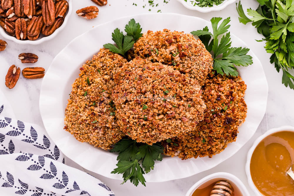 Pecan Crusted Chicken with Honey Mustard Sauce {exclusive}