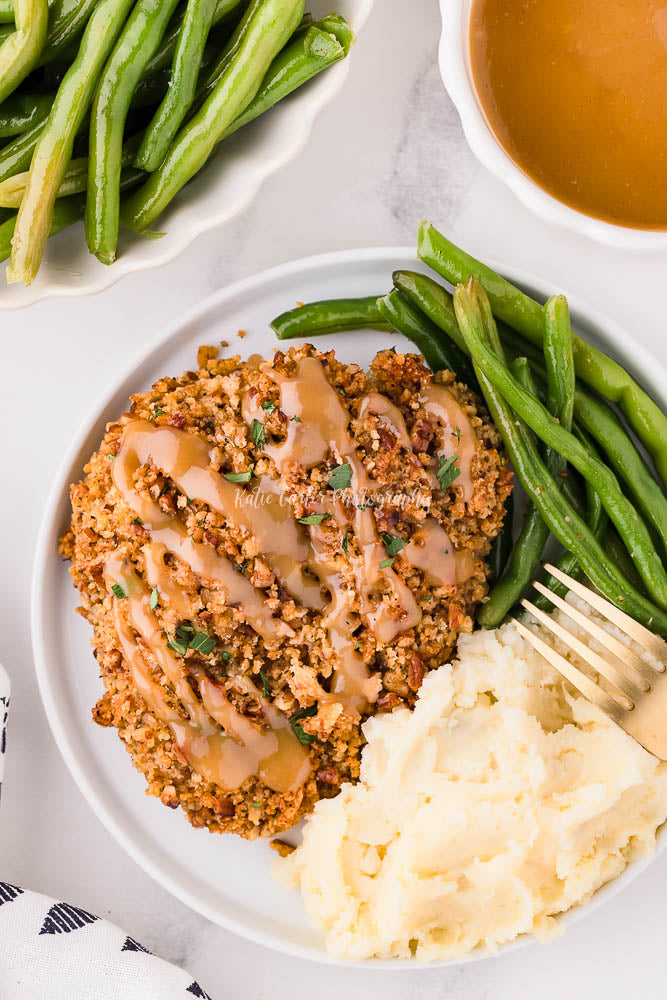 Pecan Crusted Chicken with Honey Mustard Sauce {exclusive}